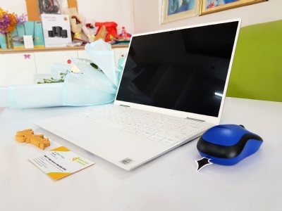 vitinhdongquan_dell-xps-7390-2in1-7923slv-i71085g718gd4ssd512gintel-iris-plus-graphics134fhd-touchscreenwin10flip380_thumb_20372021_113705.jpg