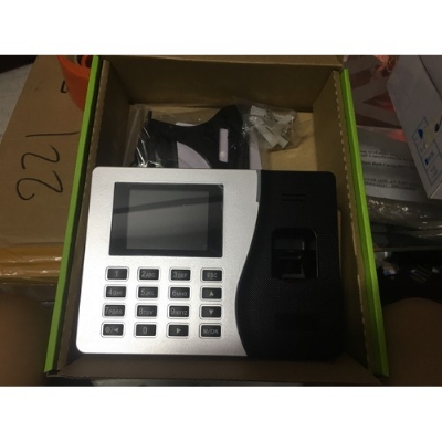 may-cham-cong-bang-van-tay-ronald-jack-st300-dq202072113411